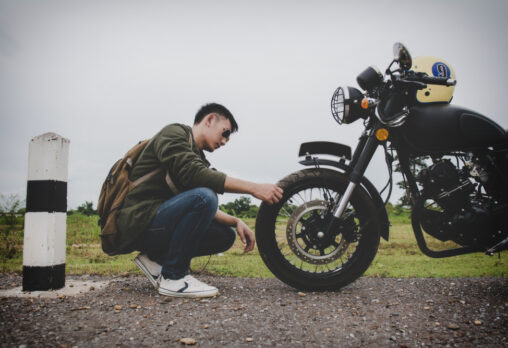 choosing right dual sport tyres