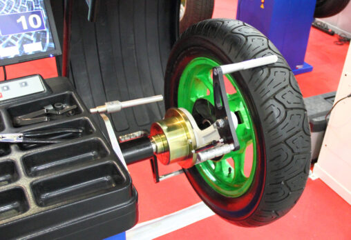 Tyre fitting and balancing