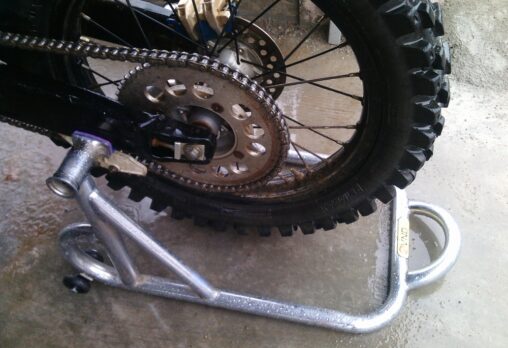 Motorcycle Tyre Fitment