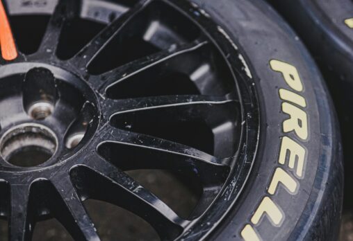 Pirelli Power Cruiser vs Other Cruiser Tyres